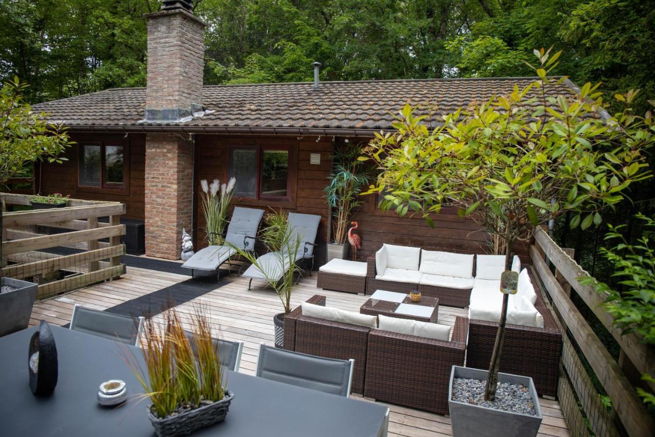 Chalet Frodo En Belle Villa Дюрби Екстериор снимка