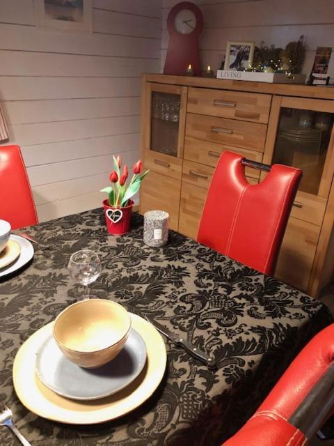 Chalet Frodo En Belle Villa Дюрби Екстериор снимка