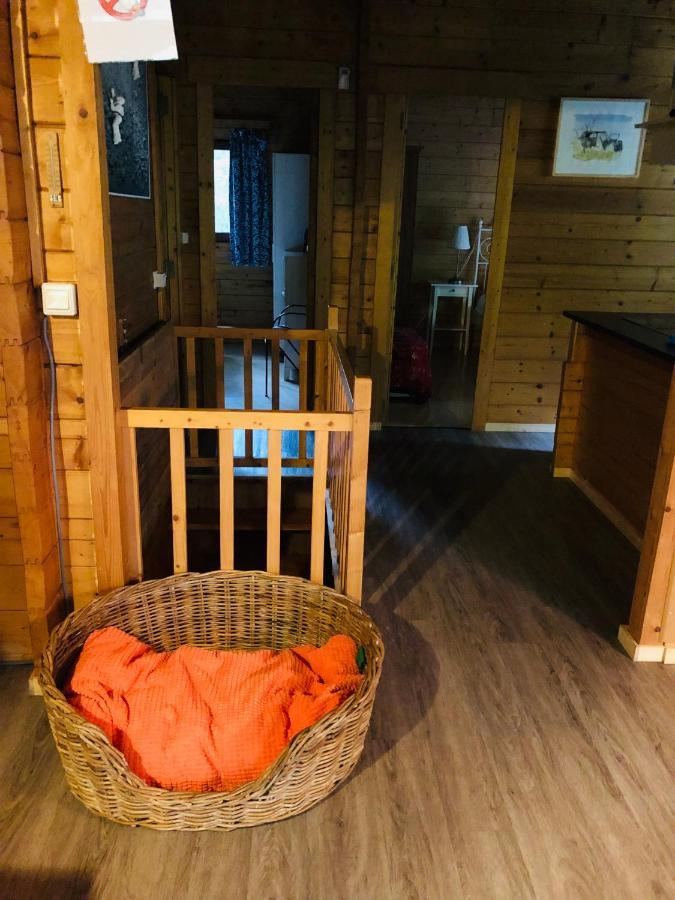 Chalet Frodo En Belle Villa Дюрби Екстериор снимка